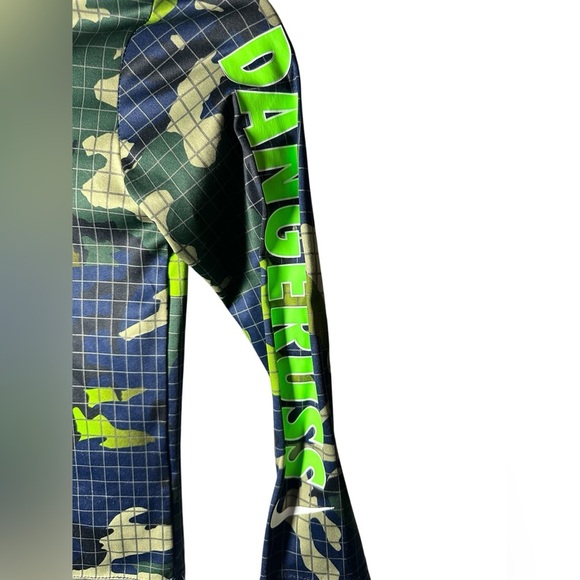 Nike Kids Hooded Long Sleeve Shirt Camo Dri-Fit Size Small - Picture 2 of 5